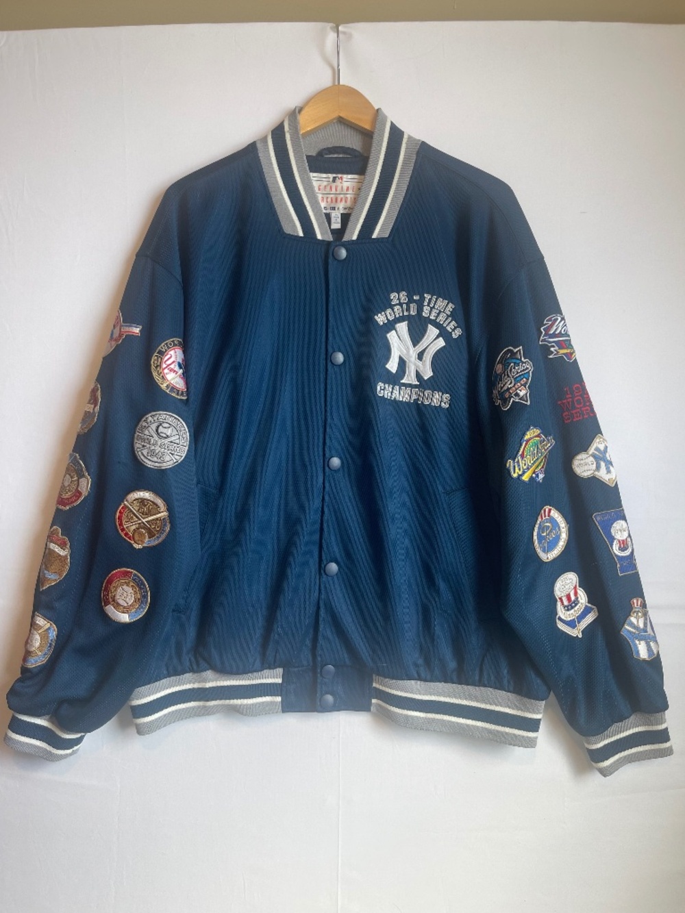 New York Yankees 26-Time World Series Champions G-III Patch Jacket XL